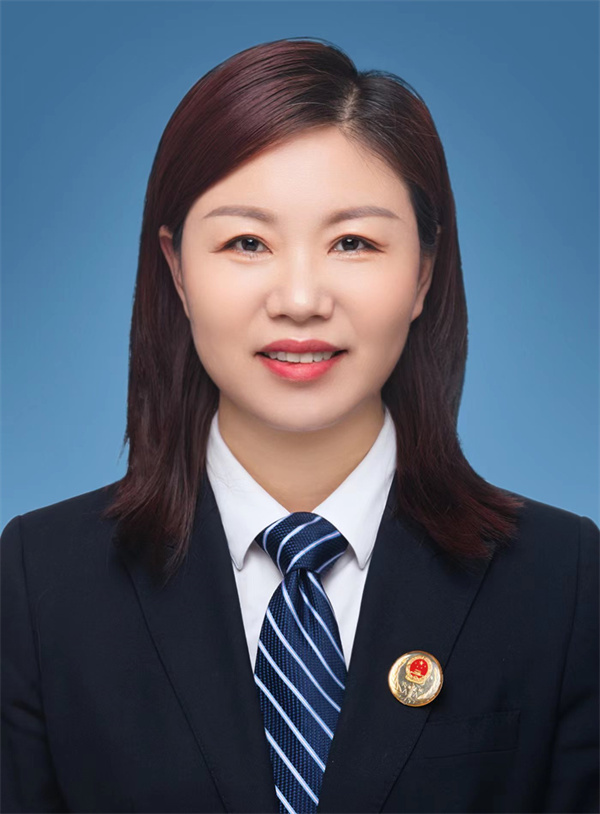 劉燕宏（支部副書記、副主任）